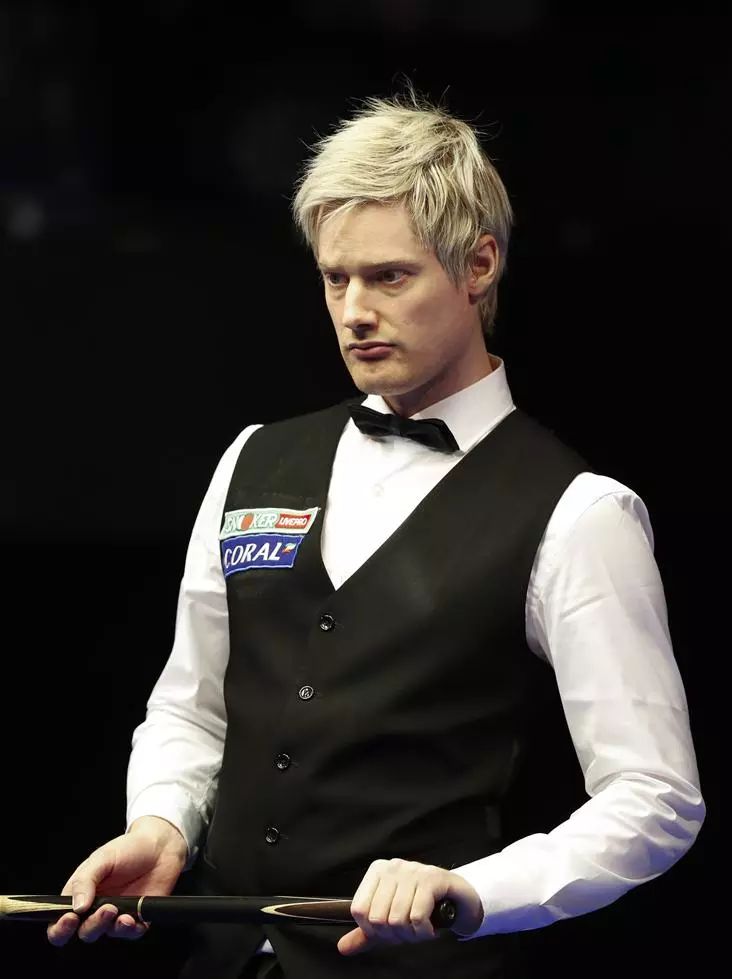 构成了一个 构成了一个